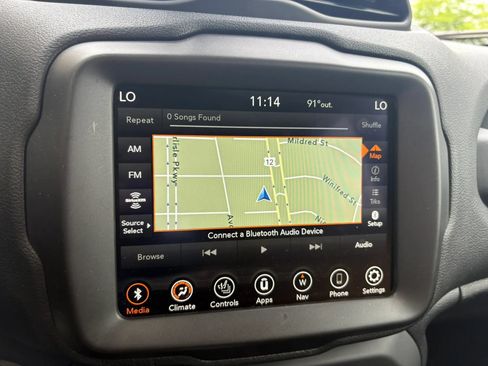 Used 2020 Jeep Renegade Altitude AWD/4WD image 27