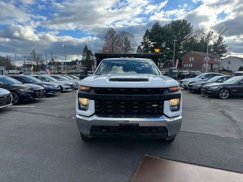 Used 2020 Chevrolet Silverado 3500 W/T w/ WT Convenience Package image 3