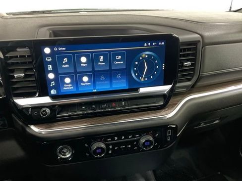 Used 2022 Chevrolet Silverado 1500 LT image 15