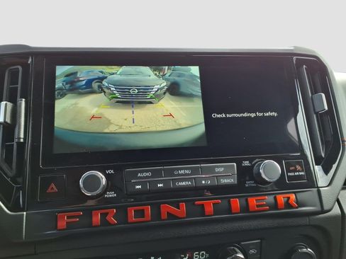 Used 2026 Nissan Frontier PRO-4X AWD/4WD image 19
