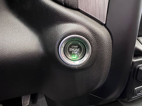 Certified 2023 GMC Sierra 2500 Denali AWD/4WD image 27