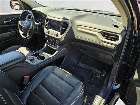 Used 2022 GMC Acadia Denali w/ Denali Ultimate Package AWD/4WD image 22