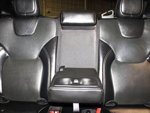 Used 2020 Jeep Cherokee Limited w/ Technology Group image 29