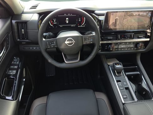 New 2026 Nissan Pathfinder Platinum w/ Cargo Package FWD image 27