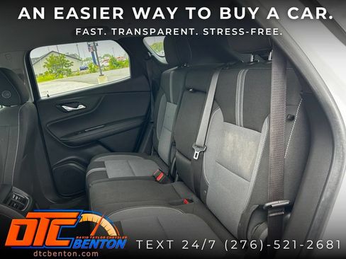 Used 2023 Chevrolet Blazer LT FWD image 29