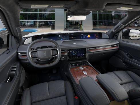 New 2026 Lincoln Navigator Black Label AWD/4WD image 9
