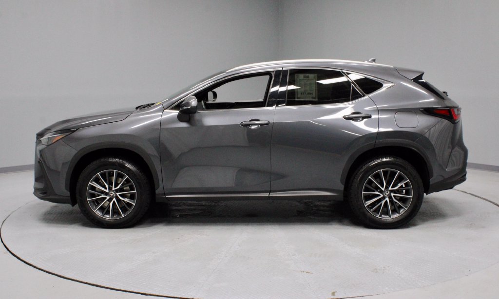 Used 2023 Lexus NX 350 AWD image 8