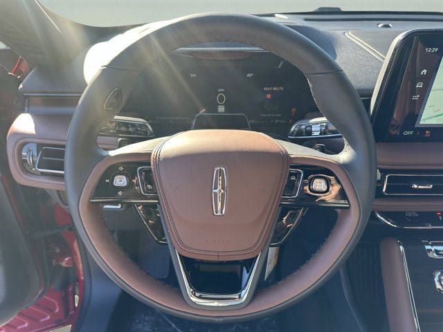 New 2026 Lincoln Aviator Reserve AWD/4WD image 13