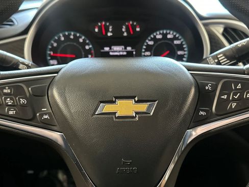 Used 2024 Chevrolet Malibu LT FWD image 28