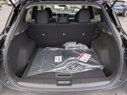 Used 2026 Nissan Kicks SV FWD image 13