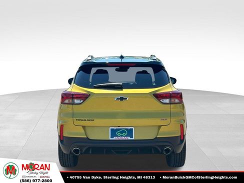 Certified 2023 Chevrolet TrailBlazer RS w/ Sun and Liftgate Package FWD image 4