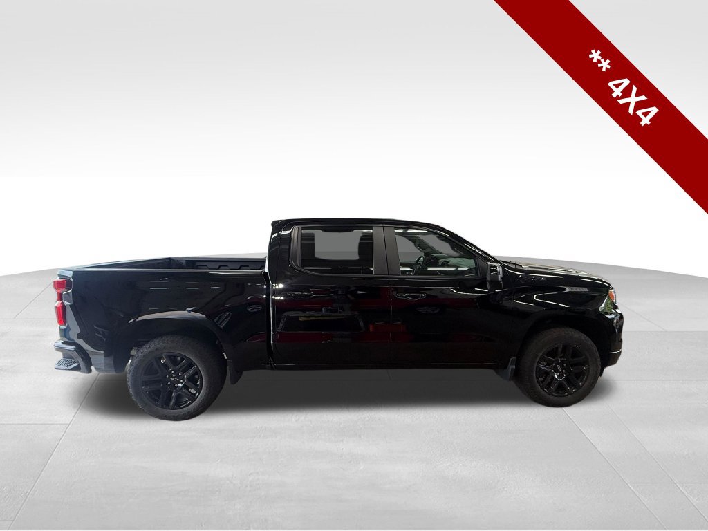 Used 2023 Chevrolet Silverado 1500 RST AWD/4WD image 7