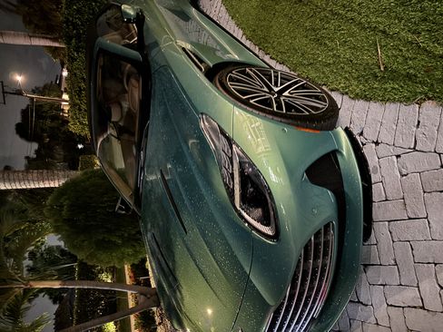 Used 2026 Aston Martin DB12 Convertible image 1