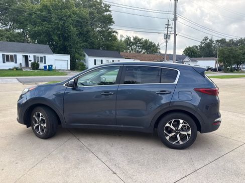 Used 2022 Kia Sportage LX FWD image 5