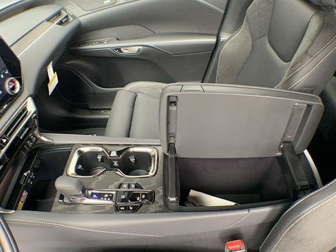 Used 2026 Lexus RX 450h AWD image 21