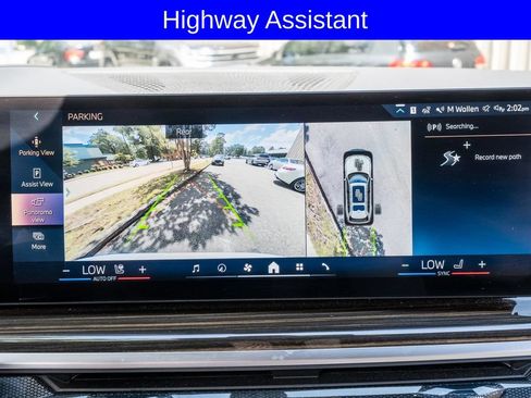 Used 2025 BMW X7 xDrive40i w/ M Sport Package AWD/4WD image 21