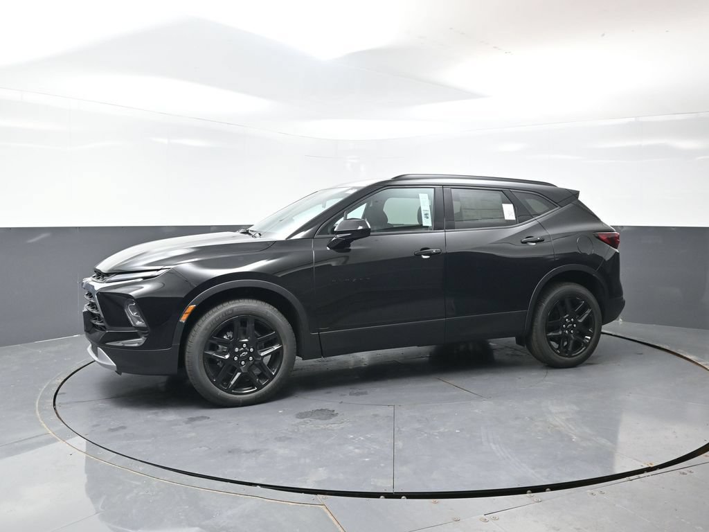 New 2026 Chevrolet Blazer LT w/ Convenience Package AWD/4WD image 6