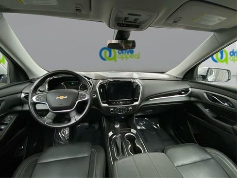 Used 2019 Chevrolet Traverse LT w/ LT Premium Package AWD/4WD image 29