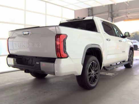 Used 2023 Toyota Tundra Limited w/ Power Package AWD/4WD image 4
