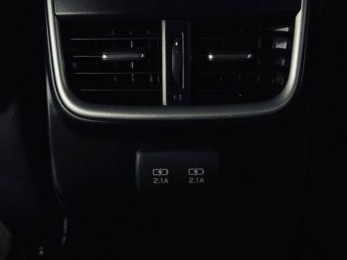 Used 2022 Subaru Outback Premium image 20