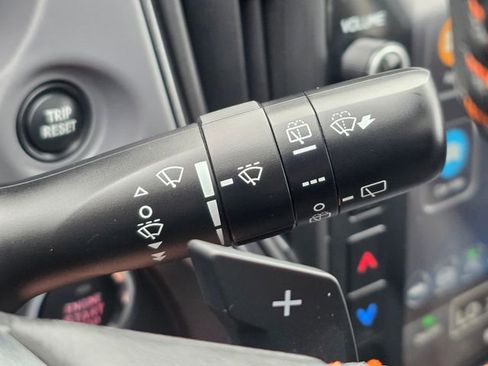 Certified 2025 Subaru Crosstrek 2.5i Limited w/ Crosstrek Mirror Package AWD/4WD image 38