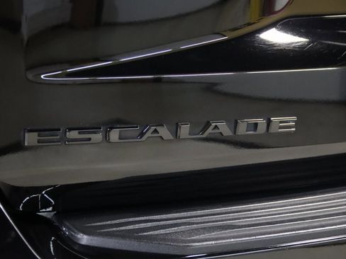 Used 2022 Cadillac Escalade Sport w/ Touring Package image 83