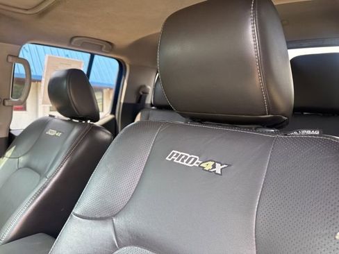 Used 2014 Nissan Frontier PRO-4X w/ Pro-4x Luxury Package AWD/4WD image 25