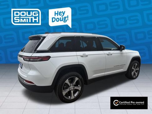 Used 2023 Jeep Grand Cherokee 4WD 4xe image 6