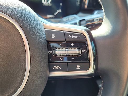 Used 2023 Kia Sorento SX image 22