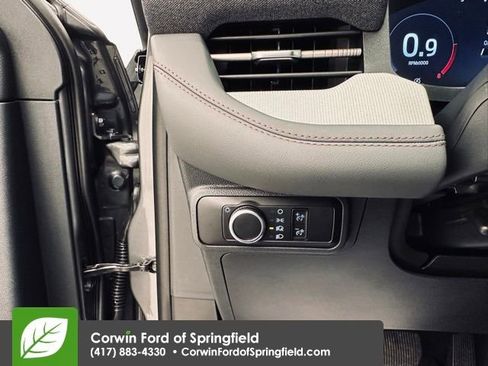 New 2026 Ford Explorer Active image 38