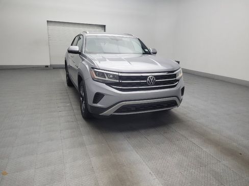 Used 2021 Volkswagen Atlas Cross Sport SE FWD image 13