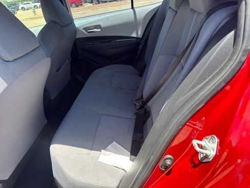 Used 2020 Toyota Corolla SE w/ SE Premium Package FWD image 9
