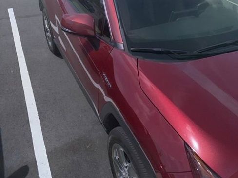 Used 2020 Toyota RAV4 Limited image 9