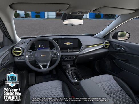 New 2026 Chevrolet Trax LT w/ Driver Confidence Package image 15
