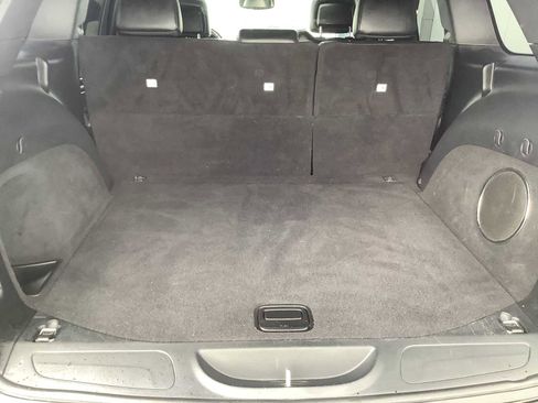 Used 2020 Jeep Grand Cherokee Altitude image 19