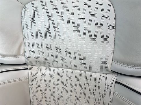 Used 2023 Lincoln Aviator Black Label w/ Jet Package image 37