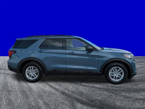New 2026 Ford Explorer Active w/ Active Comfort Package RWD image 3