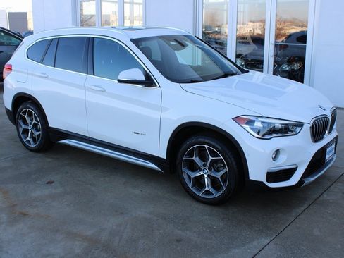 Used 2017 BMW X1 xDrive28i image 1