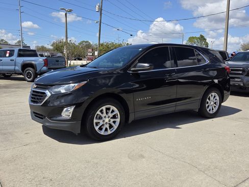 Used 2019 Chevrolet Equinox LT image 3