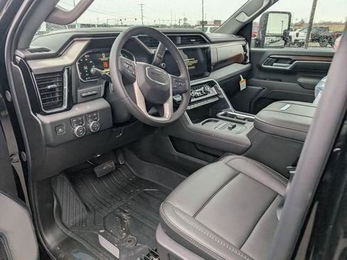 New 2026 GMC Sierra 3500 Denali w/ Denali Reserve Package image 13