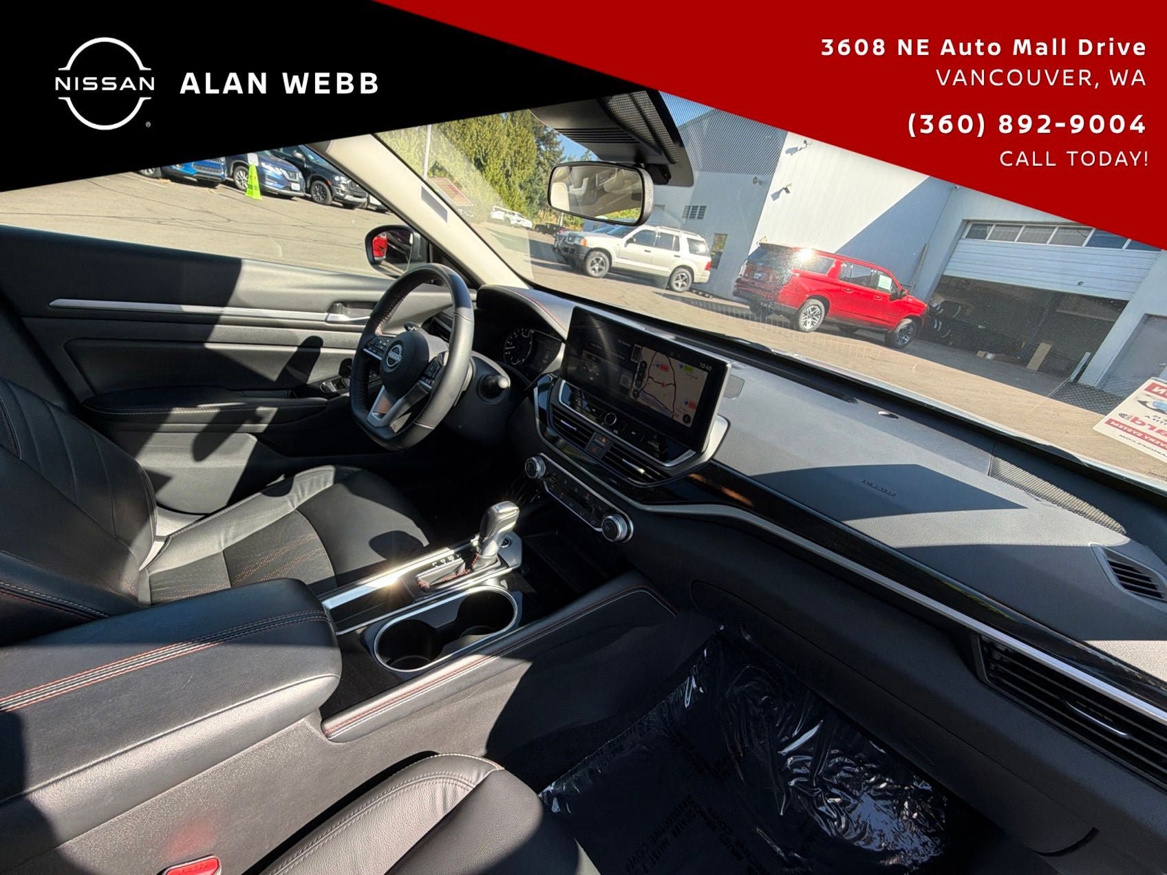 Used 2024 Nissan Altima 2.5 SR w/ SR Premium Package FWD image 20