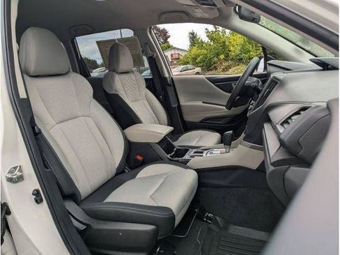 Used 2022 Subaru Forester Limited AWD/4WD image 65