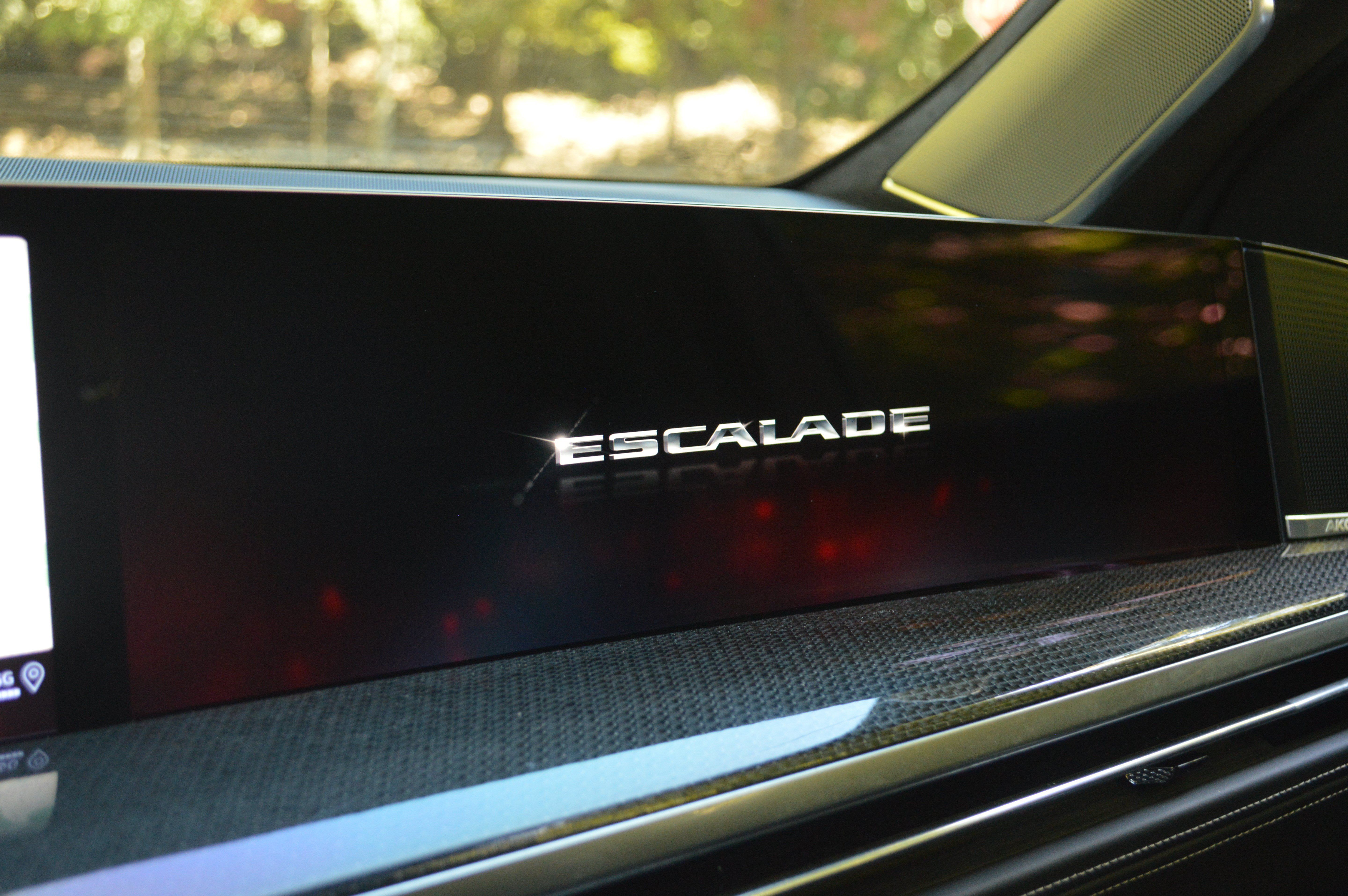 Used 2025 Cadillac Escalade V AWD/4WD image 24