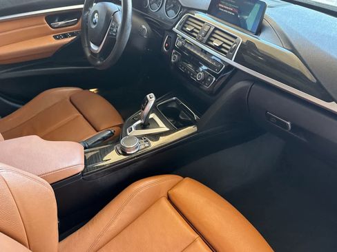 Used 2018 BMW 330e RWD image 16