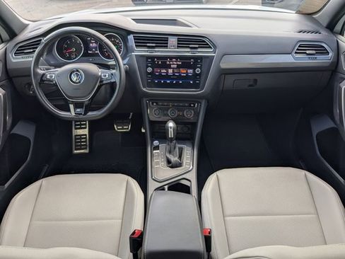 Used 2021 Volkswagen Tiguan SE R-Line image 18