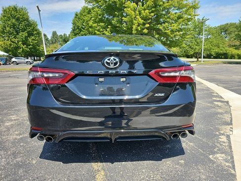 Used 2023 Toyota Camry XSE FWD image 5