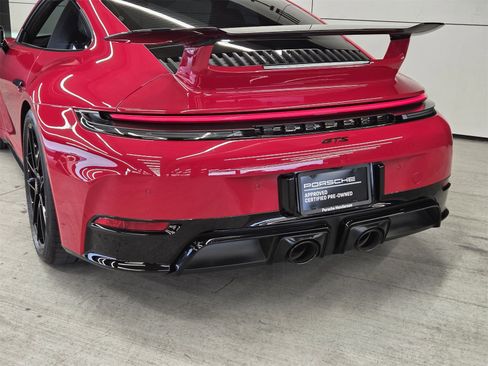 Used 2025 Porsche 911 Carrera GTS image 8