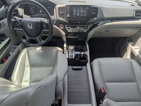 Used 2020 Honda Pilot Touring image 15