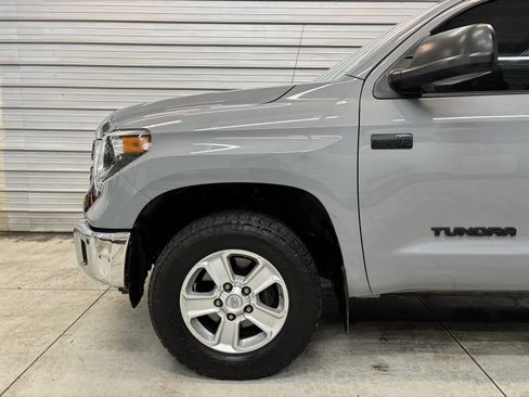 Used 2019 Toyota Tundra SR5 image 4