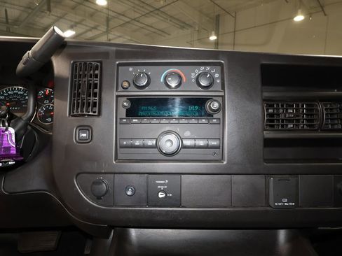 Certified 2024 Chevrolet Express 2500 w/ Driver Convenience Package image 12